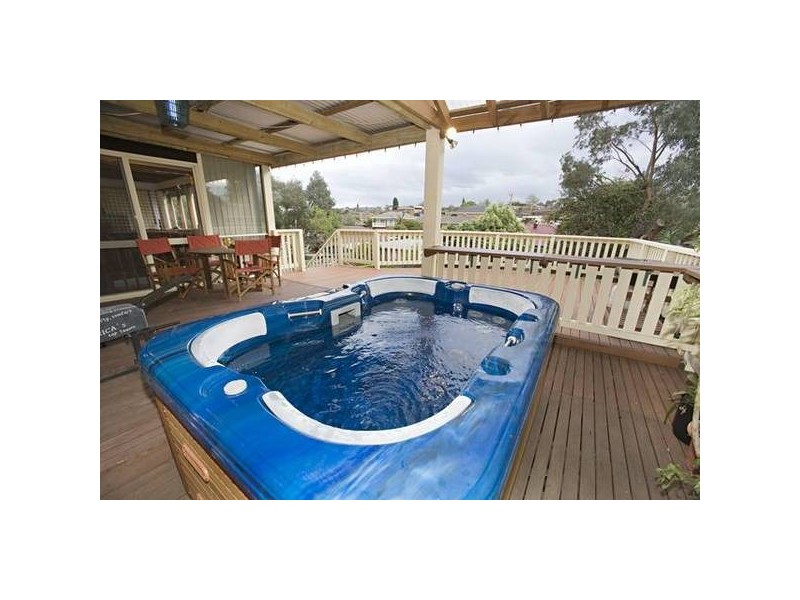 30 Exell Drive, Dandenong North VIC 3175