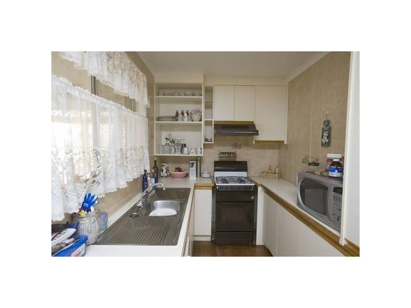 10 Julius Crescent, Noble Park North VIC 3174