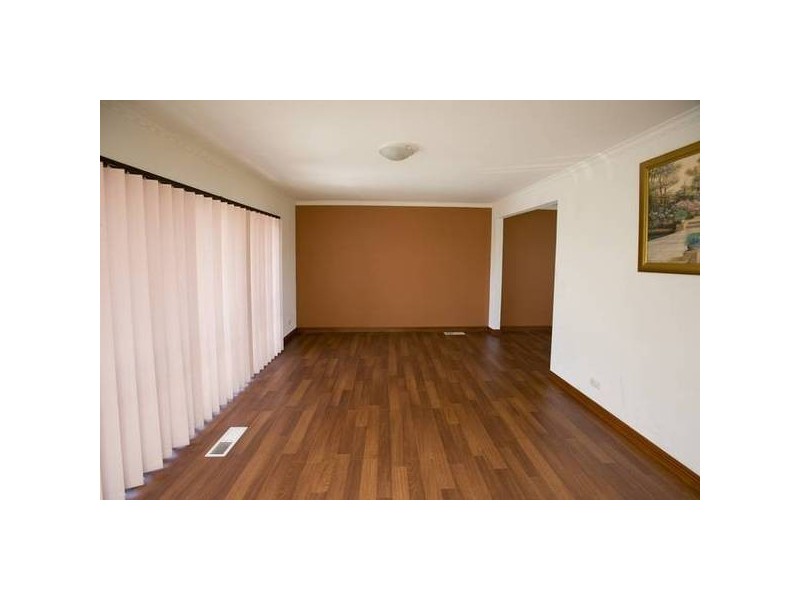 4 Peppermint Court, Hampton Park VIC 3976