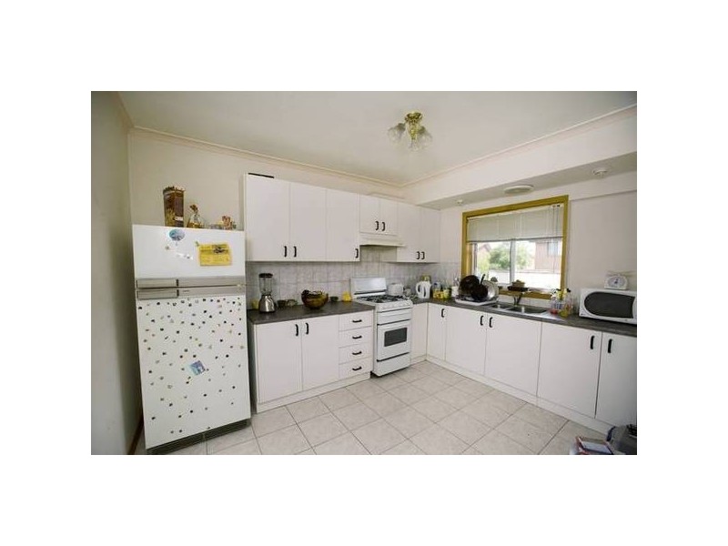 3/5 Close Avenue, Dandenong VIC 3175