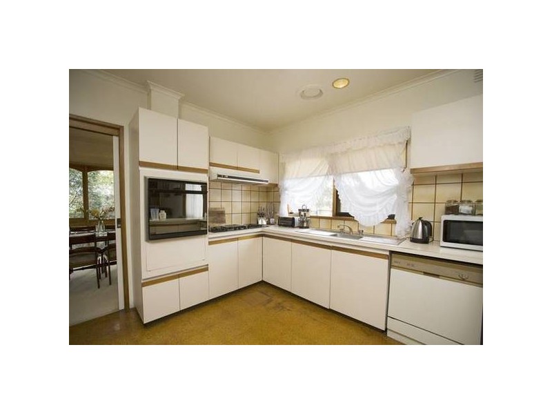 5 Selbourne Way, Mulgrave VIC 3170