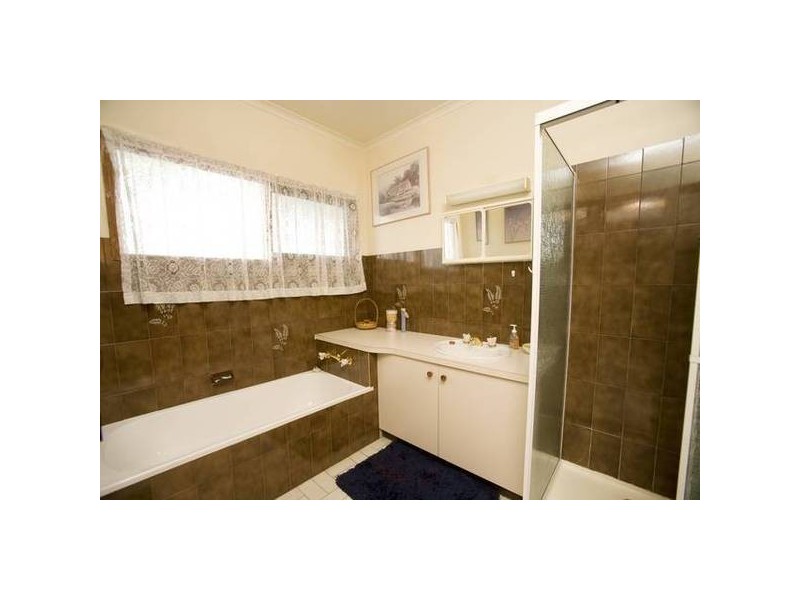 5 Selbourne Way, Mulgrave VIC 3170