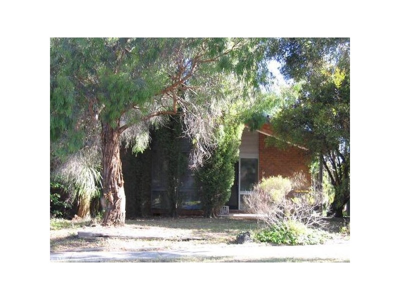 26 Amblecote Crescent, Mulgrave VIC 3170