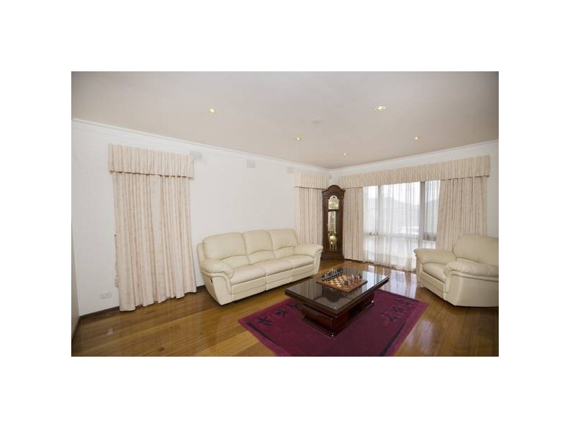 47 Rawdon Hill Drive, Dandenong North VIC 3175