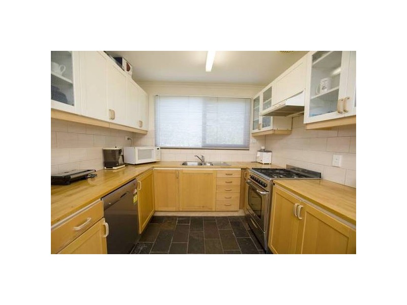 4 Taylor Court, Dandenong North VIC 3175