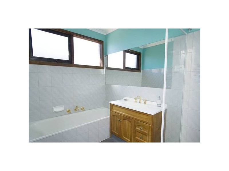 4 Taylor Court, Dandenong North VIC 3175