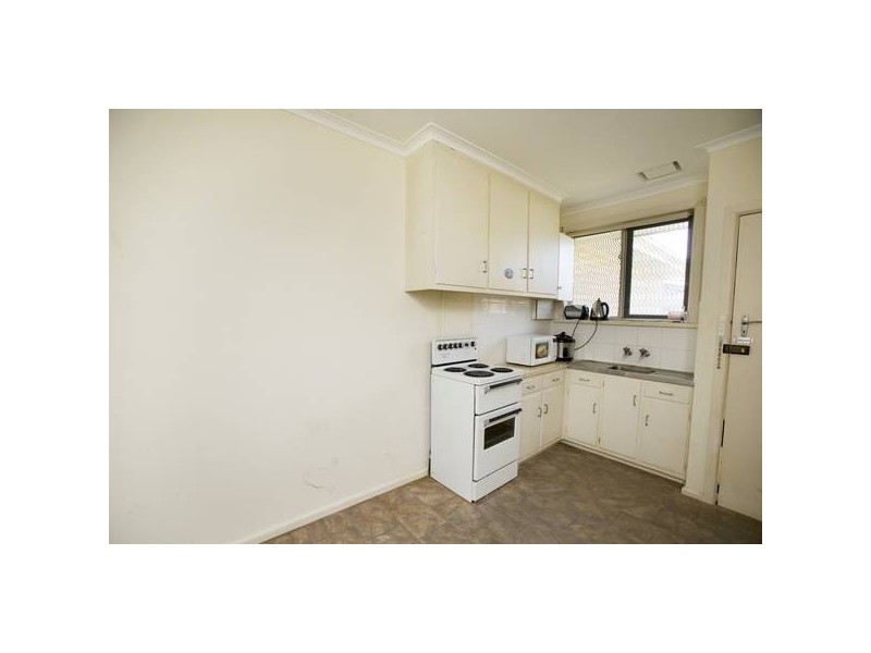 7/85 Cleeland Streeet, Dandenong VIC 3175