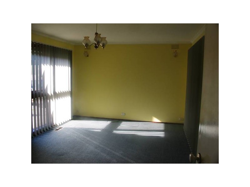 14 Madison Avenue, Dandenong North VIC 3175