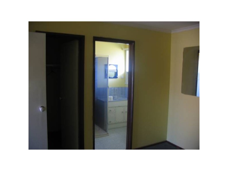 14 Madison Avenue, Dandenong North VIC 3175