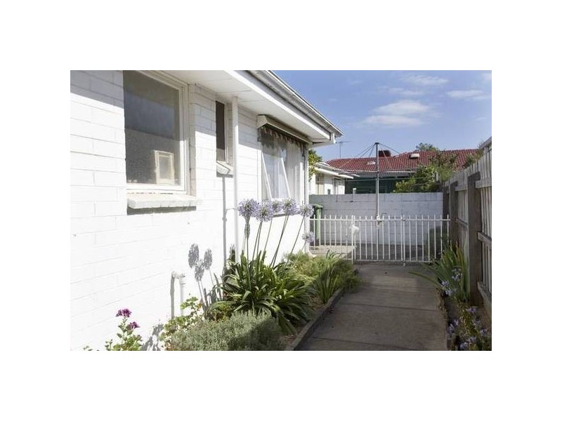 4/7 Murray Road, Dandenong North VIC 3175