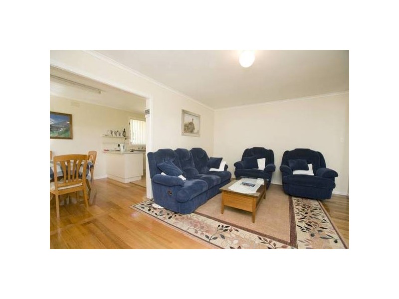 28 Azalea Crescent, Dandenong North VIC 3175