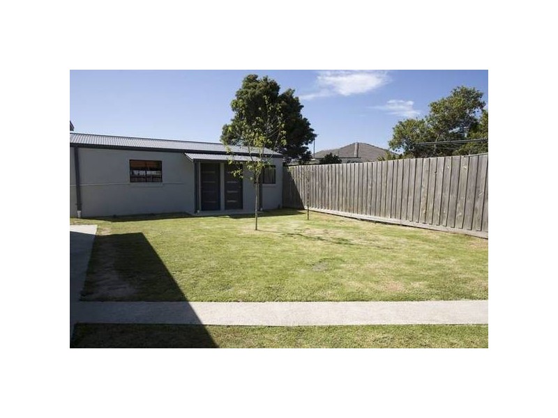 28 Azalea Crescent, Dandenong North VIC 3175
