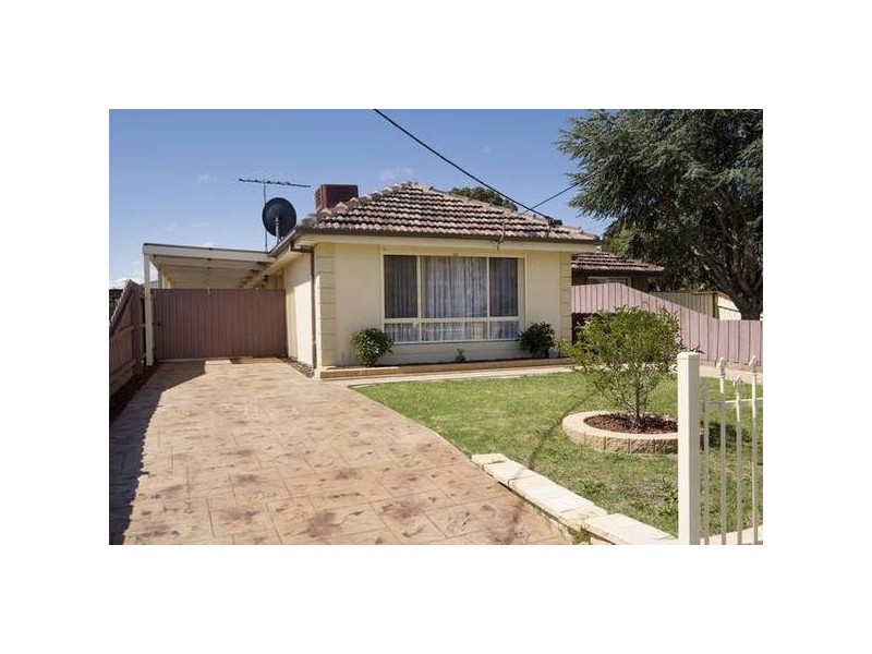 19 Third Avenue, Dandenong North VIC 3175
