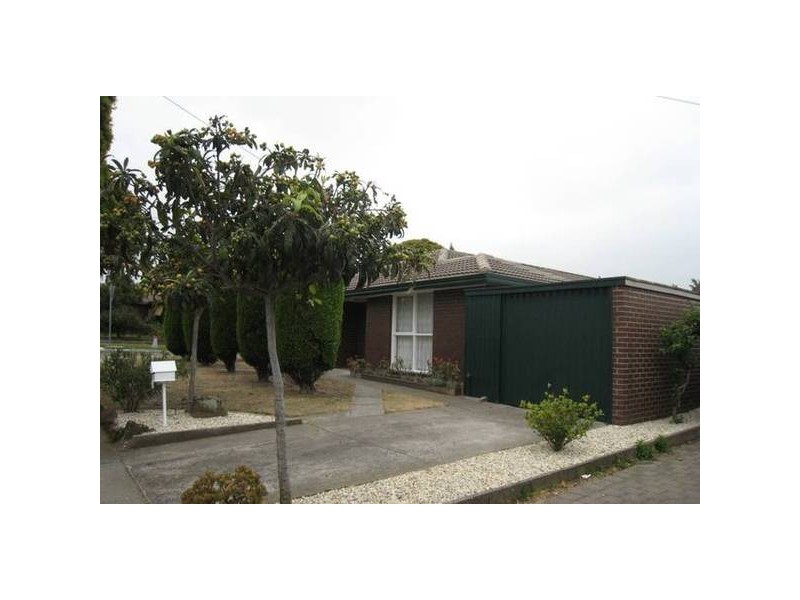 1/19 Apex Street, Dandenong North VIC 3175