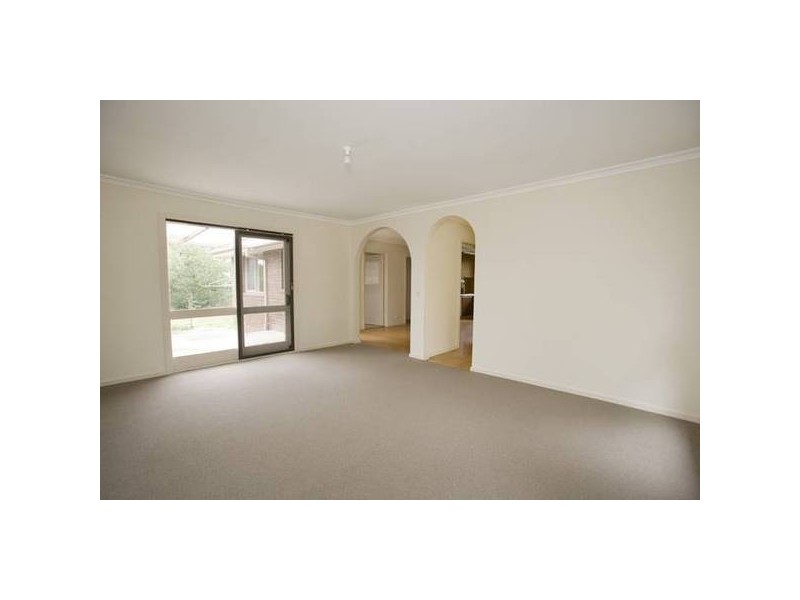 14 Amblecote Crescent, Mulgrave VIC 3170