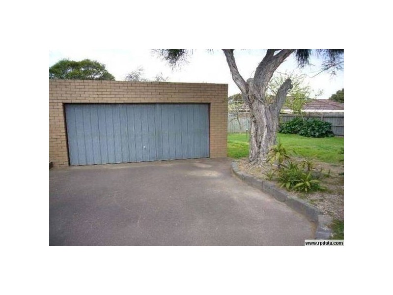 2 Kambara Drive, Mulgrave VIC 3170