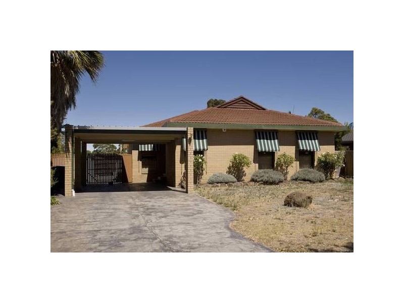 10 Ascot Court, Dandenong North VIC 3175