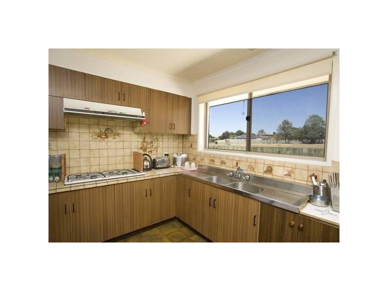 10 Ascot Court, Dandenong North VIC 3175