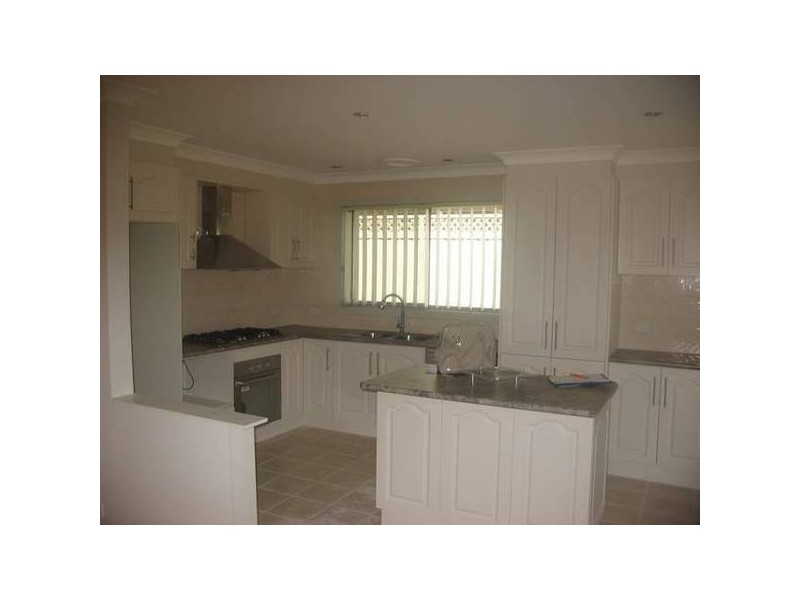 10 Village Court, Rowville VIC 3178