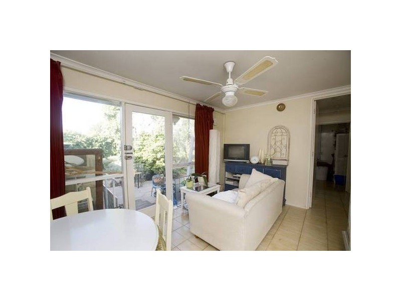 65 Neasham Drive, Dandenong North VIC 3175