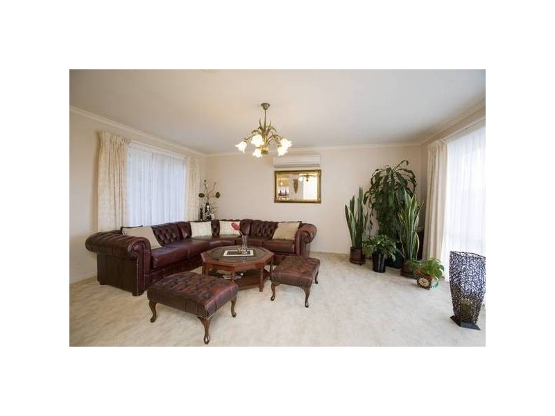 68 The Parkway, Hampton Park VIC 3976