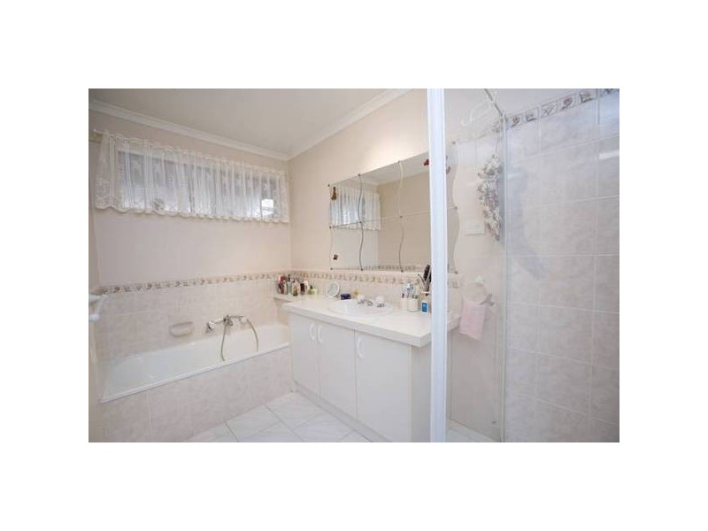 68 The Parkway, Hampton Park VIC 3976