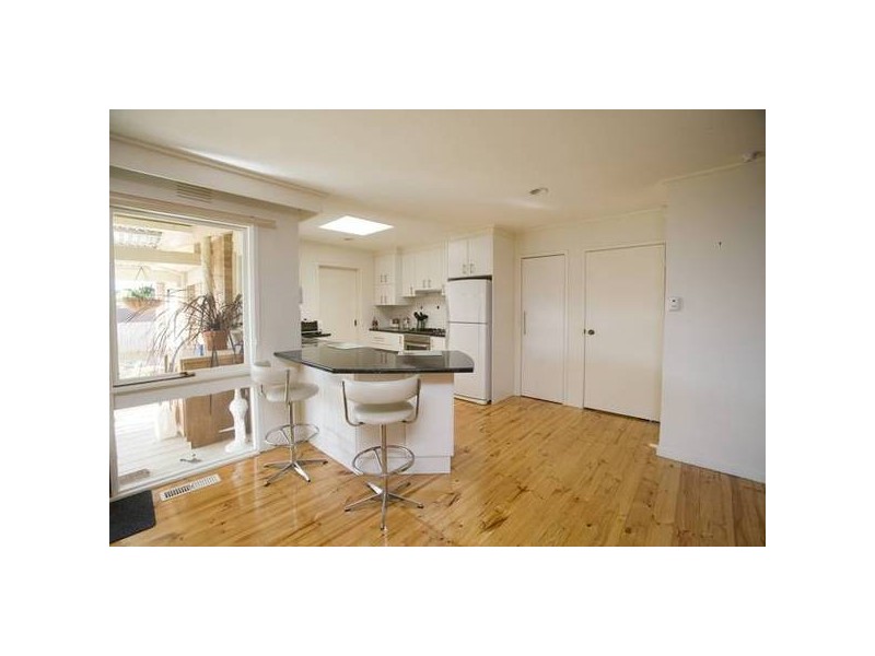 118 Outlook Drive, Dandenong North VIC 3175