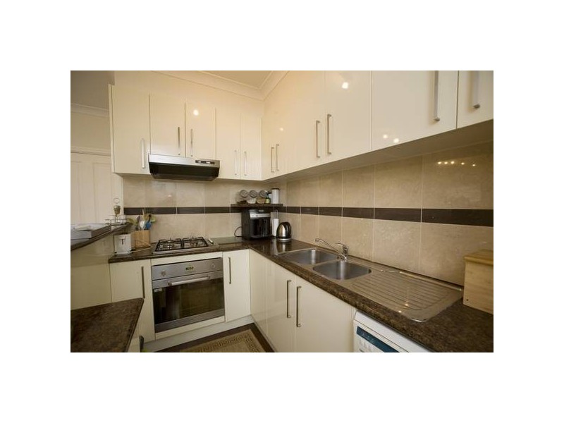 17 Wall Street, Noble Park VIC 3174