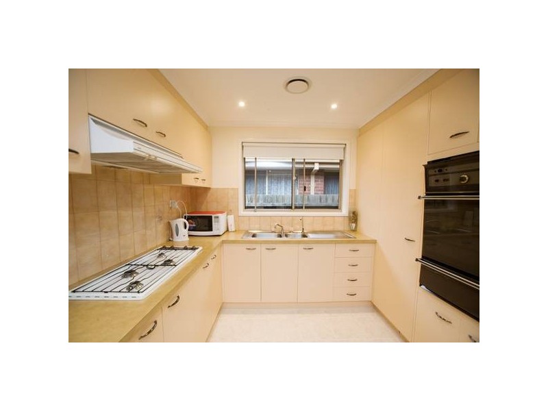 1/8 Parkview Close, Dandenong VIC 3175