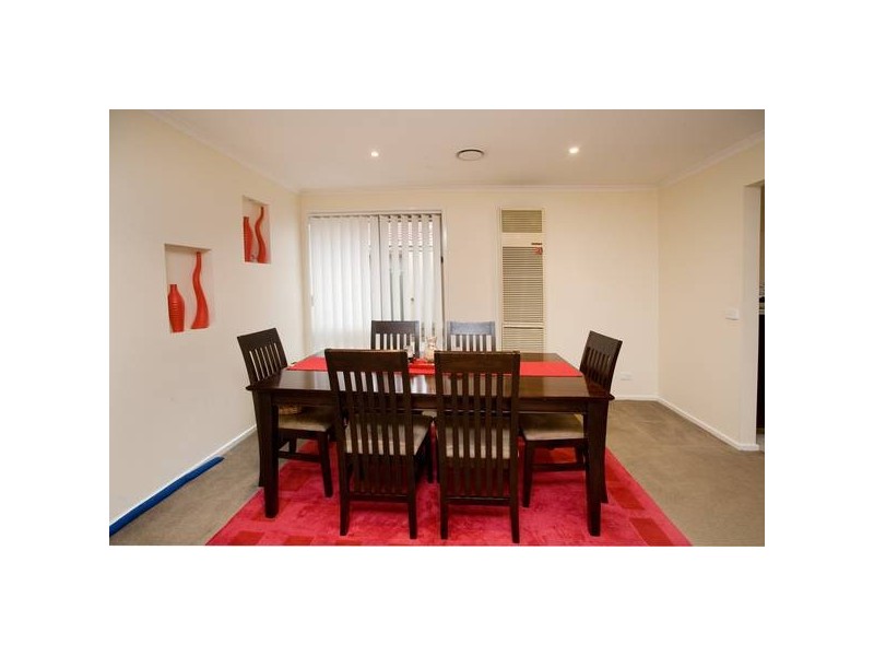 1/8 Parkview Close, Dandenong VIC 3175