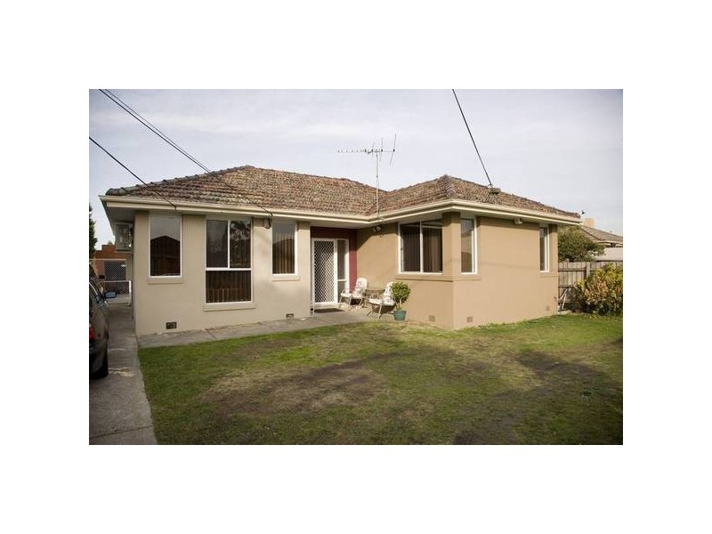 5 Adelaide Street, Dandenong VIC 3175