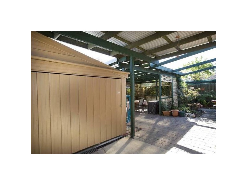 27 Lea Road, Mulgrave VIC 3170