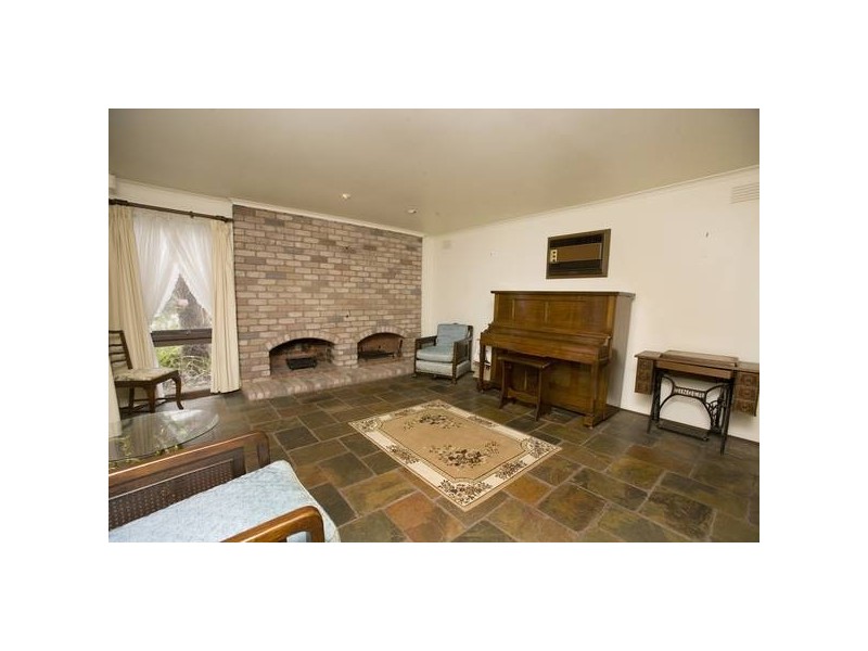 3 Trevor Court, Keysborough VIC 3173