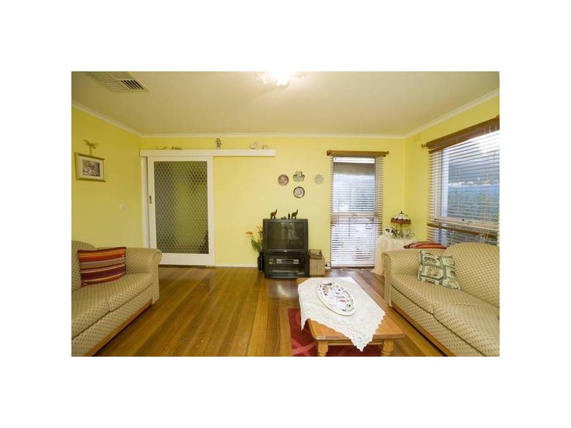 19 Lower Terrace Crescent, Noble Park North VIC 3174