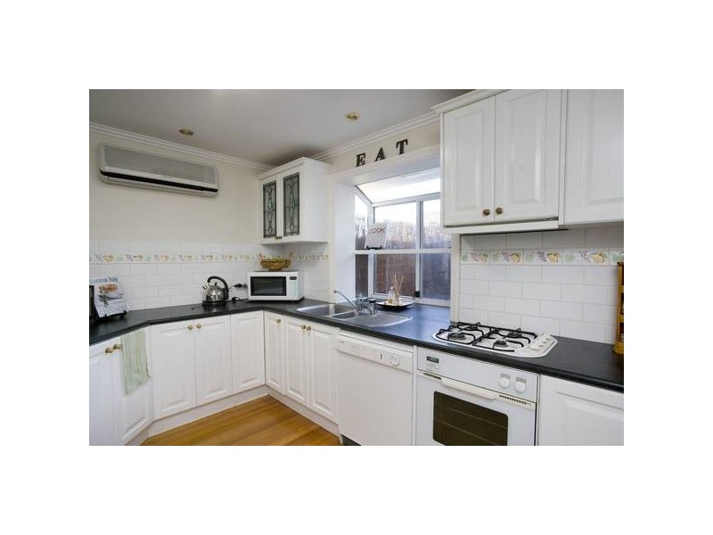 4 Coolidge Court, Dandenong North VIC 3175