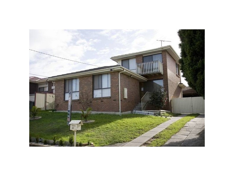 20 Briarhurst Avenue, Dandenong North VIC 3175