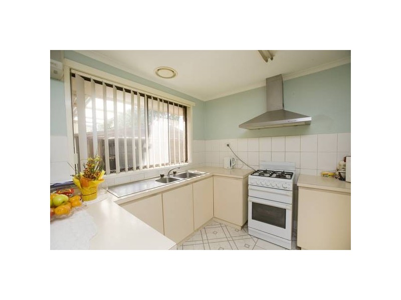 20 Briarhurst Avenue, Dandenong North VIC 3175