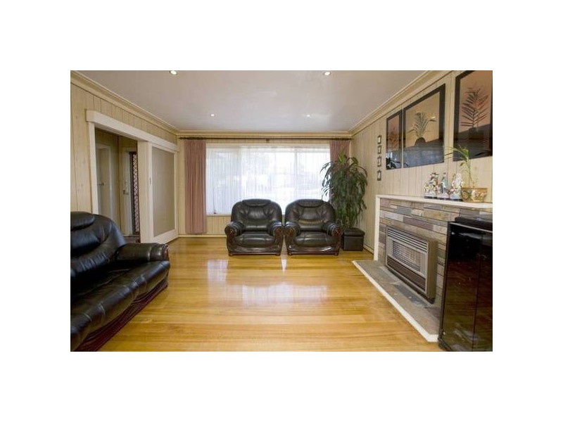 6 Fiji Court, Mulgrave VIC 3170