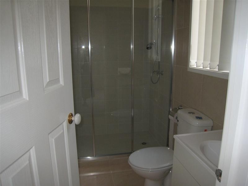 2/46 Barbara Avenue, Dandenong VIC 3175