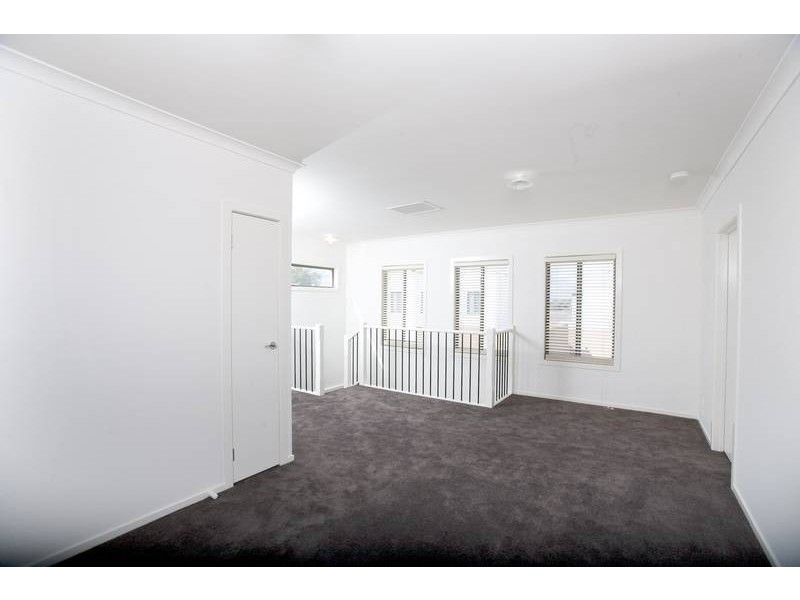 11/42 Liege Avenue, Noble Park VIC 3174