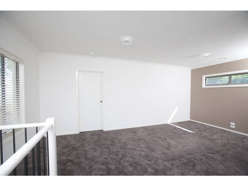 11/42 Liege Avenue, Noble Park VIC 3174