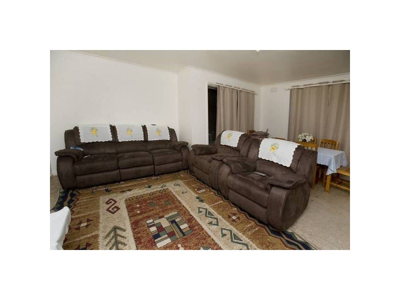 2 Brahman Court, Dandenong North VIC 3175