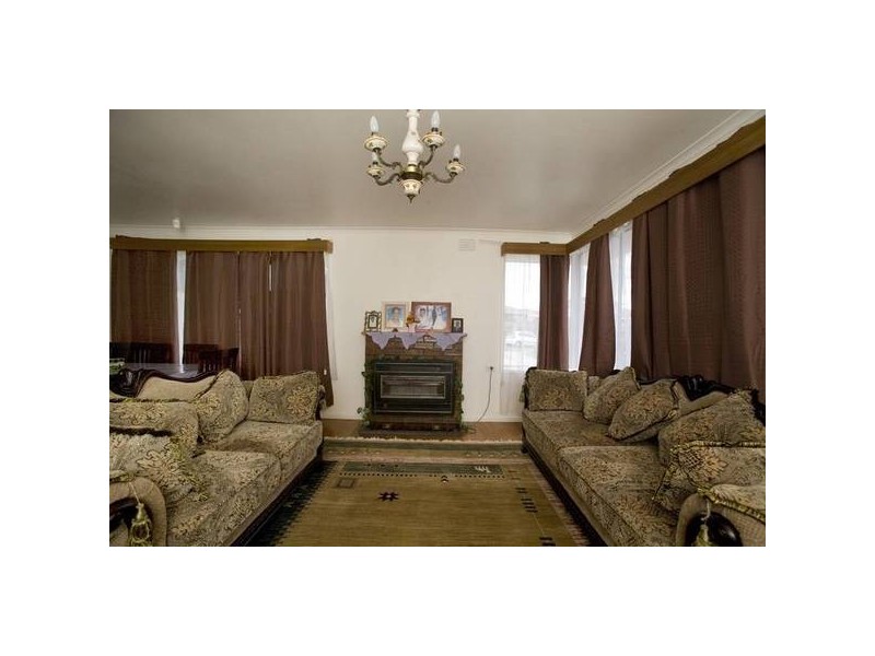 2 Brahman Court, Dandenong North VIC 3175