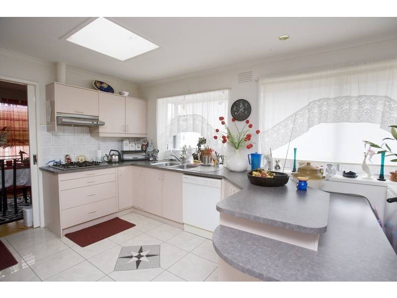 50 Downard Crescent, Dandenong North VIC 3175