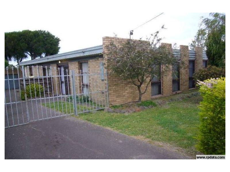 2 Kambara Drive, Mulgrave VIC 3170