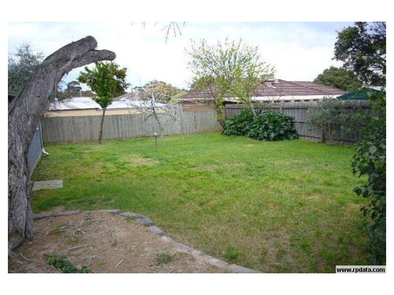 2 Kambara Drive, Mulgrave VIC 3170