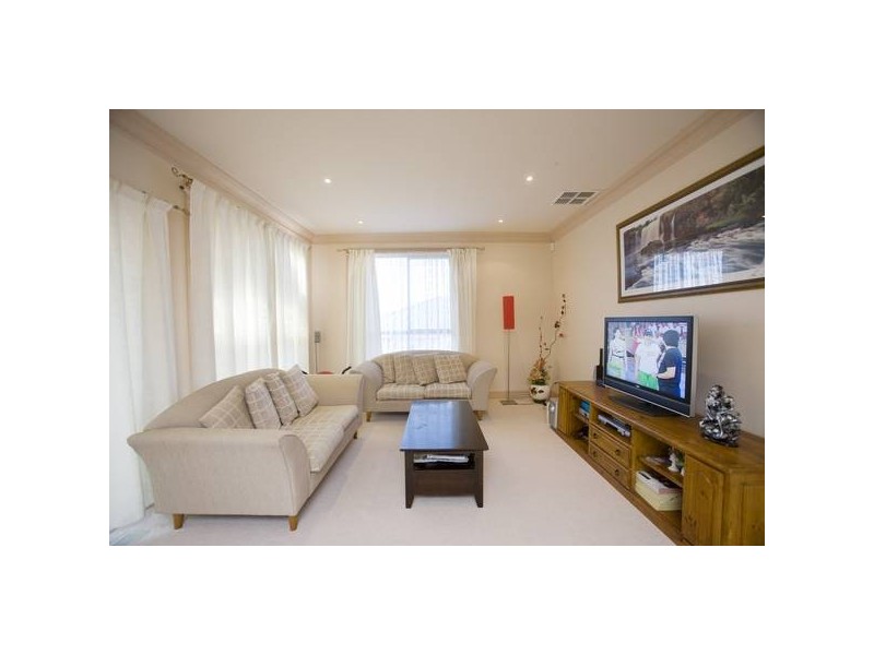 21 Burlington Chase, Hampton Park VIC 3976
