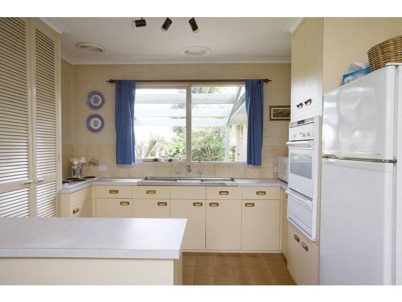 2 Studley Street, Mulgrave VIC 3170