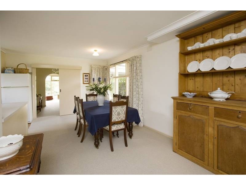 2 Studley Street, Mulgrave VIC 3170