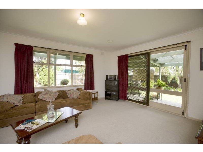 2 Studley Street, Mulgrave VIC 3170
